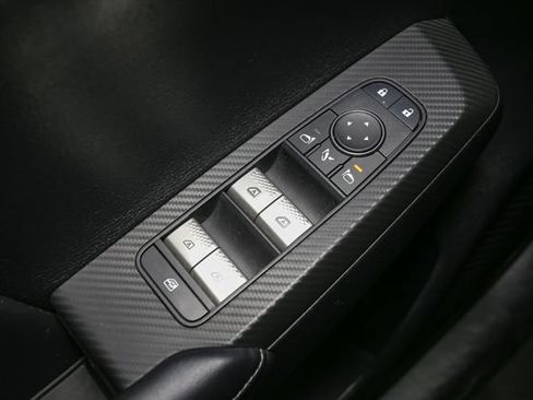 Used 2024 Mitsubishi Outlander SE AWD/4WD image 36