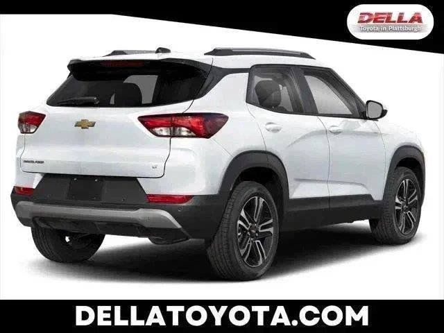 Used 2026 Chevrolet TrailBlazer LT AWD/4WD image 32