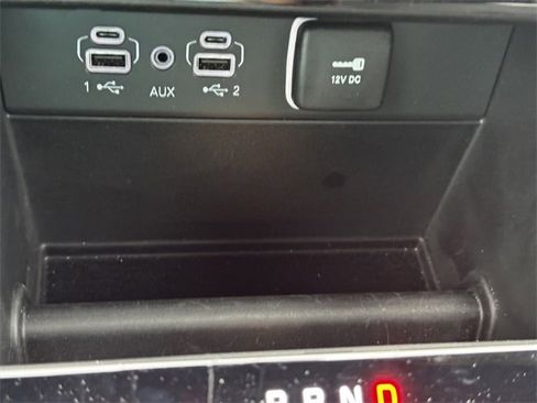 Certified 2024 Jeep Grand Cherokee Limited image 39