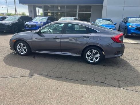 Used 2018 Honda Civic LX image 5