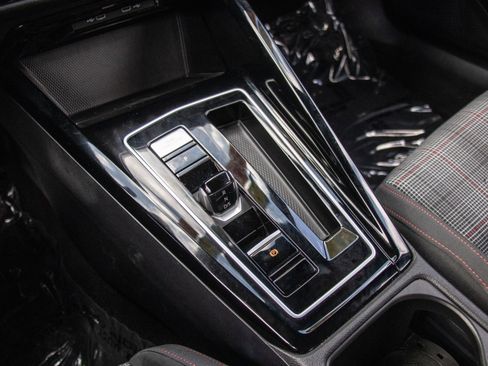 Used 2024 Volkswagen GTI S image 17