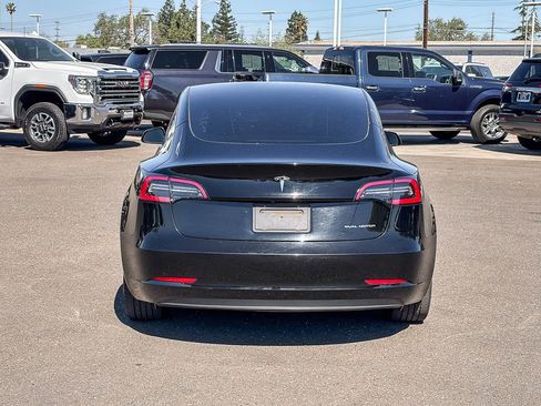 Used 2023 Tesla Model 3 Long Range image 3