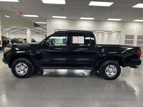 Certified 2023 Toyota Tacoma SR image 4