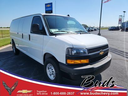 New 2025 Chevrolet Express 2500 Extended w/ Enhanced Convenience Package
