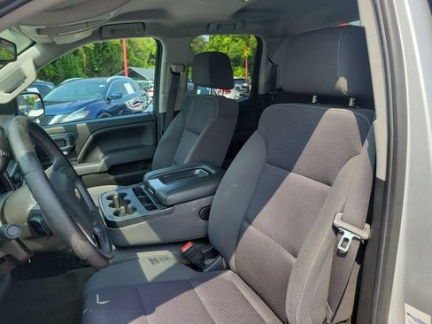 Used 2018 Chevrolet Silverado 1500 LT RWD image 17