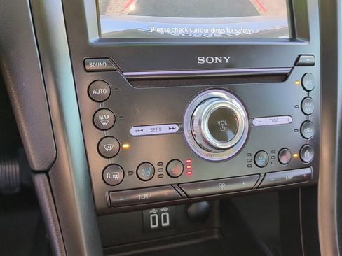 Used 2020 Ford Fusion Titanium image 26