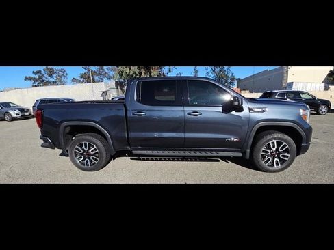 Used 2021 GMC Sierra 1500 AT4 image 5