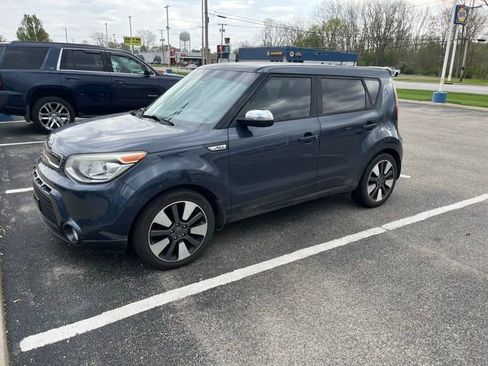 Used 2016 Kia Soul ! w/ Umber Package 1 FWD image 2