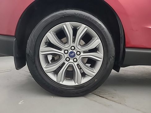 Used 2019 Ford Edge Titanium w/ Canadian Touring Package AWD/4WD image 10