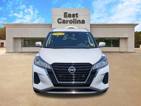 Used 2023 Nissan Kicks SV FWD image 8