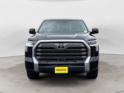 Used 2023 Toyota Tundra Limited AWD/4WD image 2