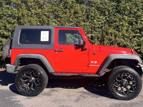 Used 2009 Jeep Wrangler X image 8