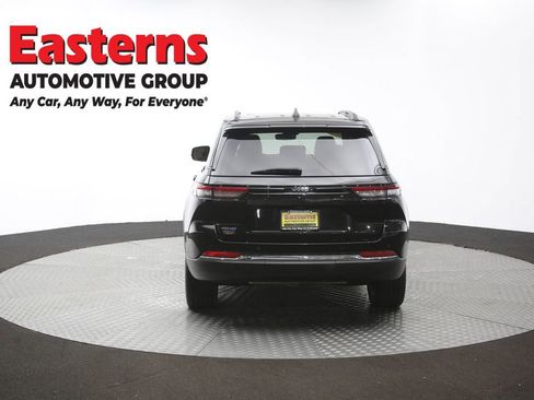 Used 2023 Jeep Grand Cherokee 4WD 4xe image 41