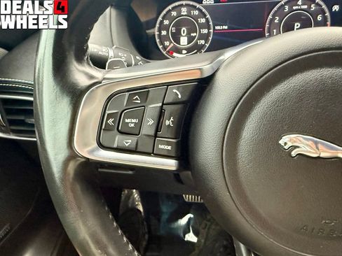 Used 2019 Jaguar F-PACE S AWD/4WD image 25