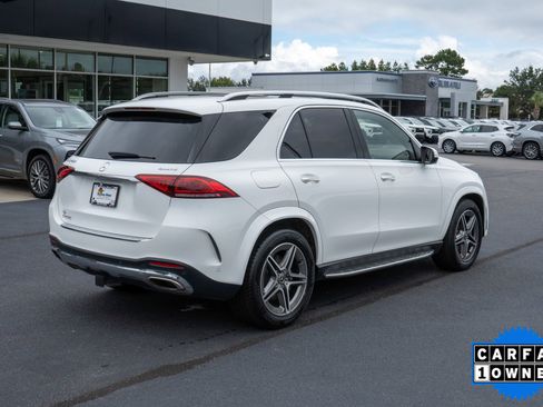 Used 2021 Mercedes-Benz GLE 450 4MATIC image 3