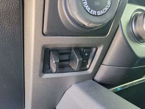 Used 2020 Ford F150 Raptor w/ Equipment Group 802A Luxury image 16