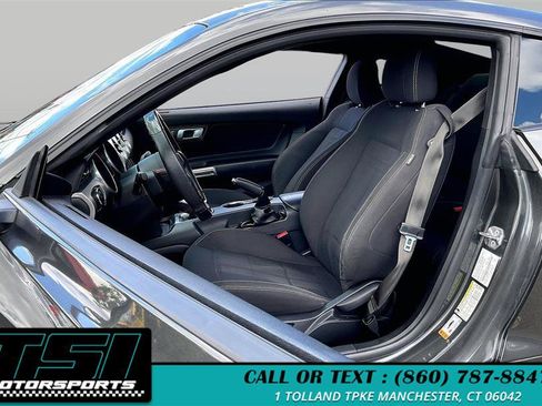 Used 2018 Ford Mustang GT RWD image 24