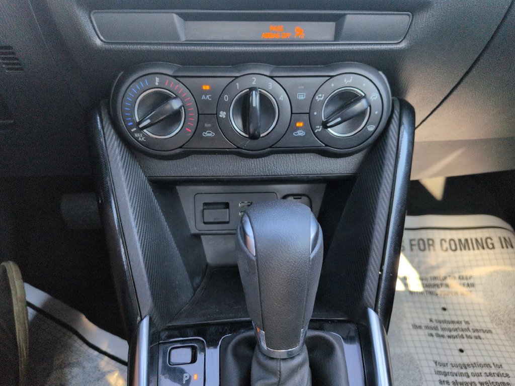 Used 2017 Toyota Yaris iA FWD image 18