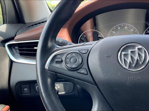Used 2018 Buick Enclave Avenir w/ Avenir Technology Package FWD image 15
