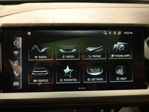 Used 2024 Audi Q4 e-tron Premium w/ Convenience Package image 11