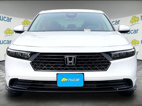 Used 2025 Honda Accord LX image 2