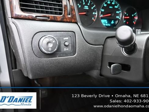 Used 2014 Chevrolet Impala LTZ FWD image 27