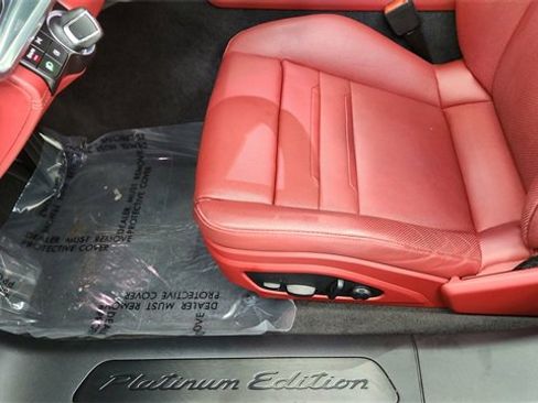 Used 2023 Porsche Panamera Platinum Edition image 33