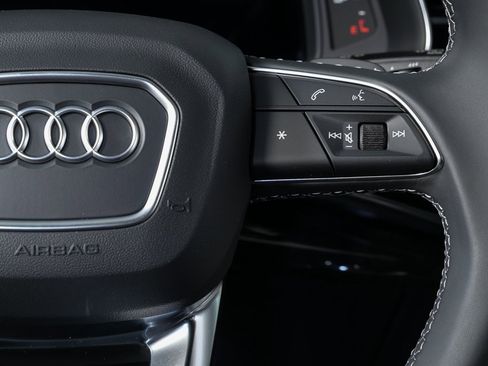 New 2026 Audi Q8 Premium Plus image 12