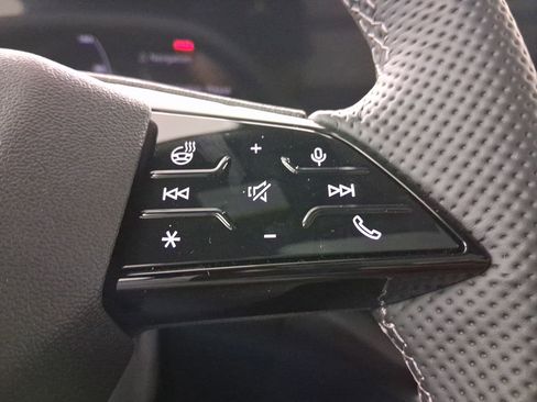 New 2025 Audi SQ5 Premium Plus image 20