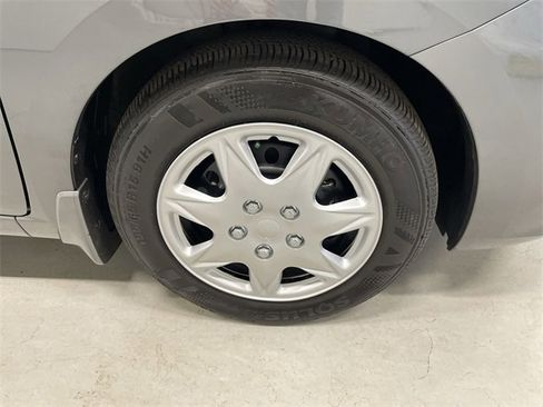 Used 2024 Nissan Versa S w/ Trunk Package image 14