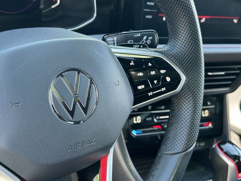 Certified 2025 Volkswagen Jetta GLI Autobahn FWD image 29