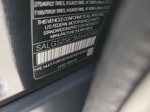 Used 2021 Land Rover Range Rover P525 Westminster Edition image 32