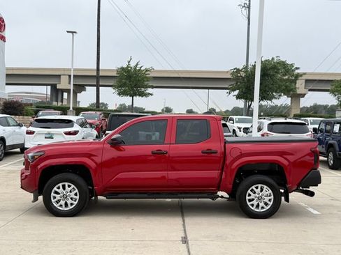 Used 2024 Toyota Tacoma SR RWD image 7