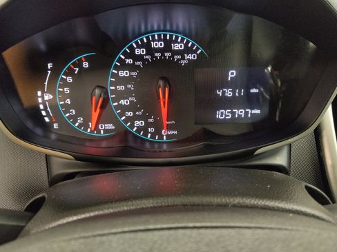 Used 2018 Chevrolet Sonic LT FWD image 23
