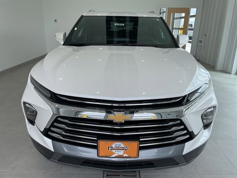 Used 2024 Chevrolet Blazer Premier w/ Driver Confidence II Package AWD/4WD image 7