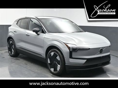 New 2025 Volvo EX30 Ultra w/ Climate Package image 1