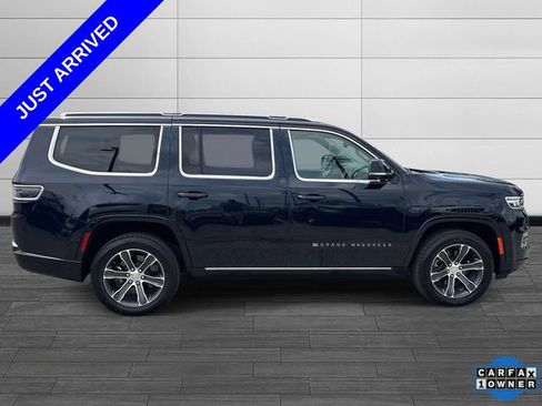 Used 2023 Jeep Grand Wagoneer 4WD image 3