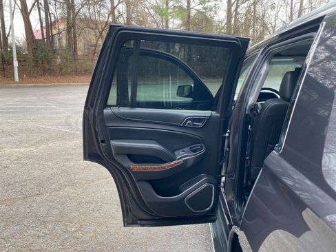 Used 2017 Chevrolet Tahoe Premier RWD image 45