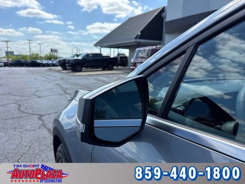 Used 2025 Kia Sportage EX w/ Premium Package FWD image 16