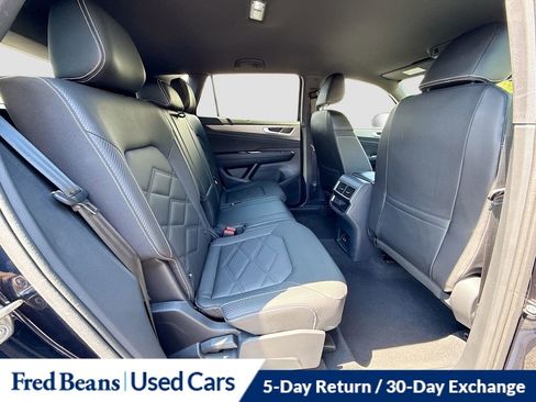 Used 2025 Volkswagen Atlas Cross Sport SE AWD/4WD image 28