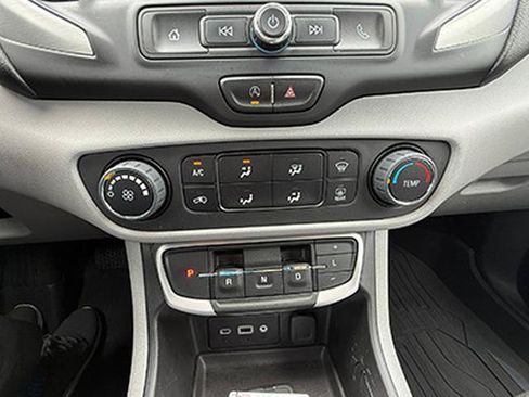 Used 2023 GMC Terrain SLE w/ LPO, Floor Liner Package AWD/4WD image 14