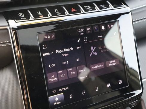 New 2025 Jeep Grand Cherokee Laredo X w/ Luxury Tech Group I AWD/4WD image 29