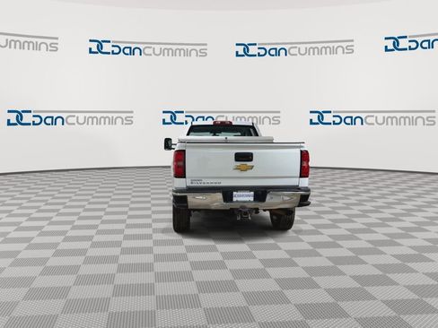 Used 2016 Chevrolet Silverado 2500 W/T AWD/4WD image 7