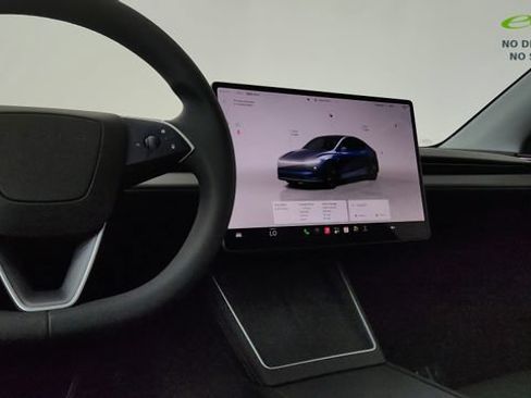 Used 2026 Tesla Model Y 2WD image 79