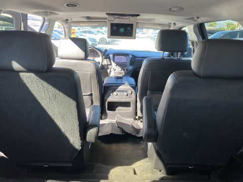 Used 2018 GMC Yukon SLT w/ Premium Edition image 19