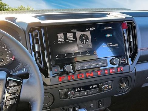 New 2026 Nissan Frontier Pro-X w/ Pro-X Convenience Package RWD image 6