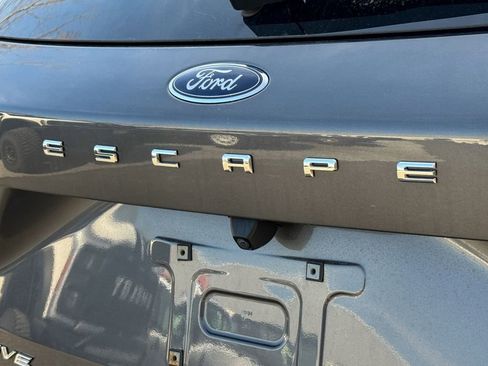 Certified 2023 Ford Escape Active image 15