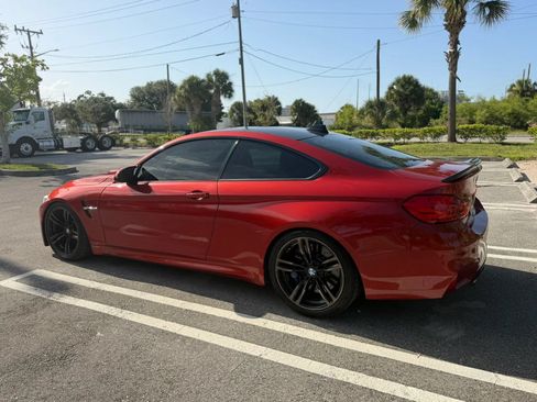 Used 2016 BMW M4 Coupe RWD image 4