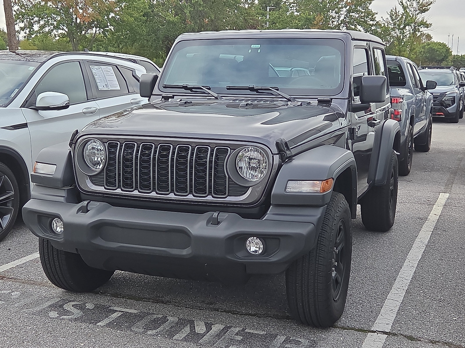 Used 2026 Jeep Wrangler Sport AWD/4WD image 2