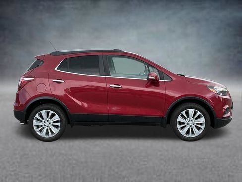 Used 2018 Buick Encore Preferred AWD/4WD image 7